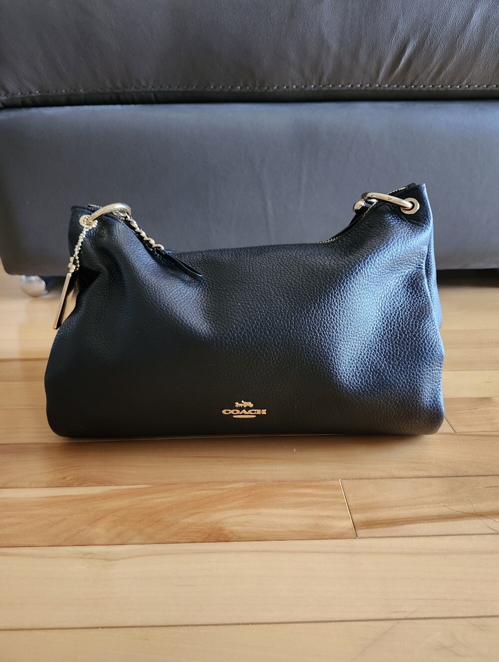 Coach Shoulder Bag - Picture 2 of 13
